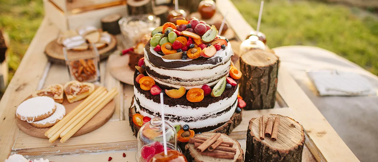 näyttävä kakku, upea kakku, boheemi, täytekakku, upeimmat kakut, näyttävimmät kakut, fantasiakakut