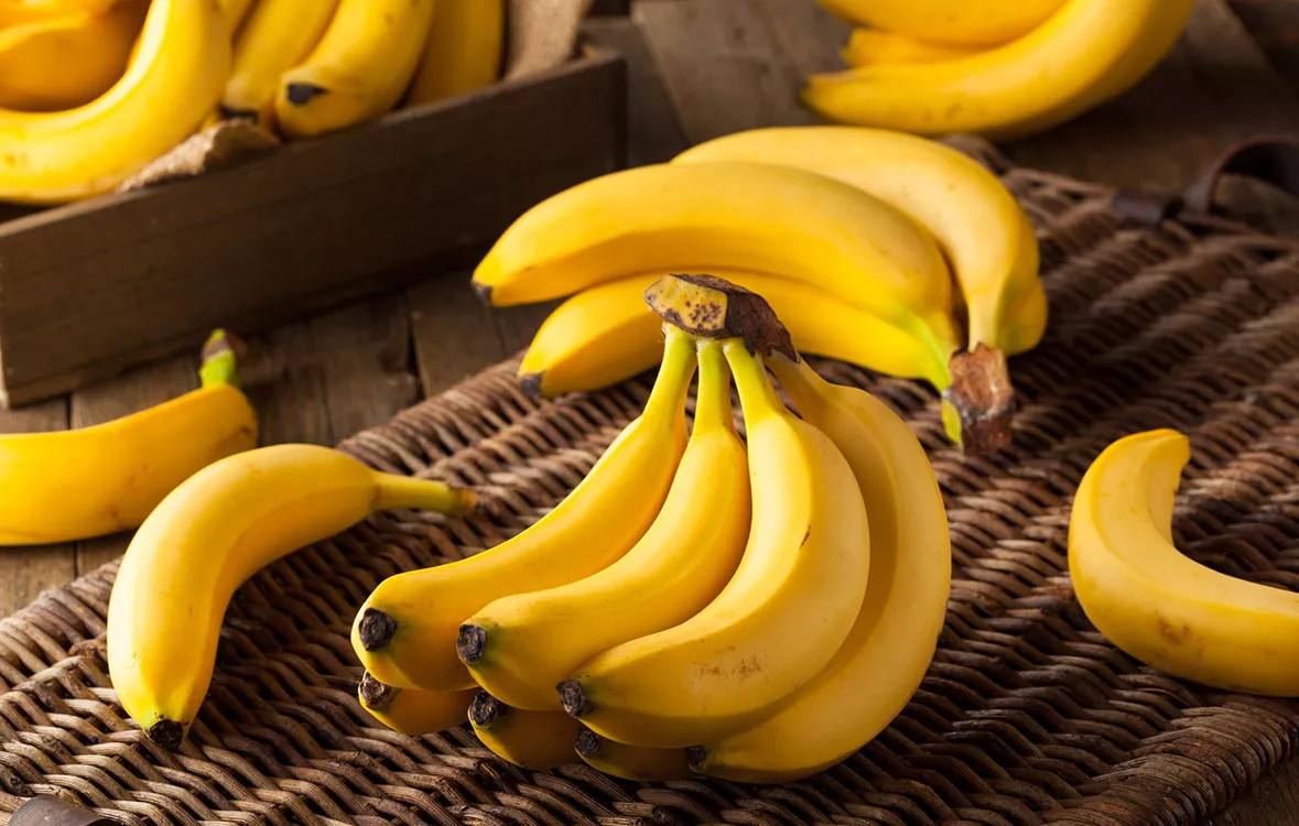 miksi kannattaa syöda banaaneja, banaani, banaanin terveyshyödyt