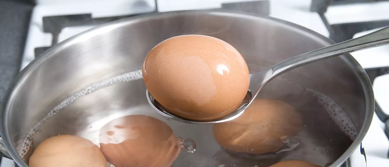 kananmunan keittäminen, miten täydellinen kananmuna keitetään, kuinka kauan kananmunia kuuluu keittää