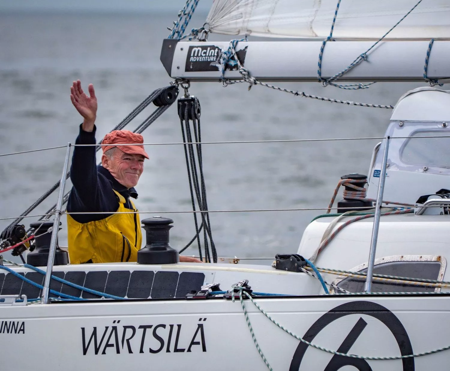 Tapio Lehtinen purjehti yksi maailman ympäri 10 kuukautta.