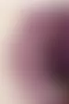 Käenkaali viehättää herkkyydellään. Violettilehtinen kolmiokäenkaali ’Oxalis Triangularis’