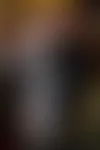 Kirjailija-toimittaja Niina Honkanen ja näyttelijä Hannu-Pekka Björkman Elisa Viihteen alkuperäissarjan Nyrkin lehdistötilaisuudessa Helsingissä 26. syyskuuta 2019. Kuva: Lehtikuva