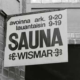 Sauna Wismarin kyltti, Luotsikadulla vuonna 1975.