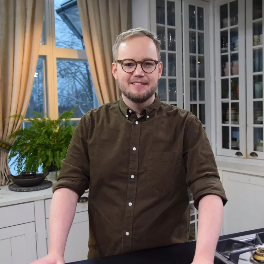 Vaasassa keittiömestarina työskentelevä Oskar Mendelin työskenteli 14 vuotta Ruotsissa.