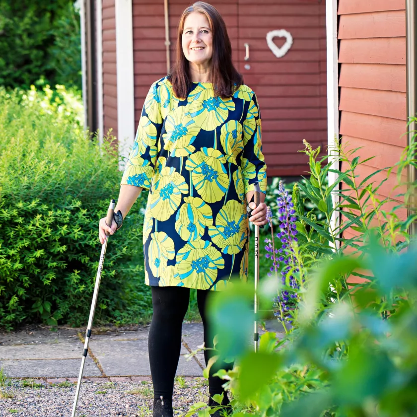 Henna Kastikaisen lääkitys on voitu purkaa. Neurosarkoidoosi ei tällä hetkellä ole aktiivinen, mutta tulevaisuudesta ei tiedä.