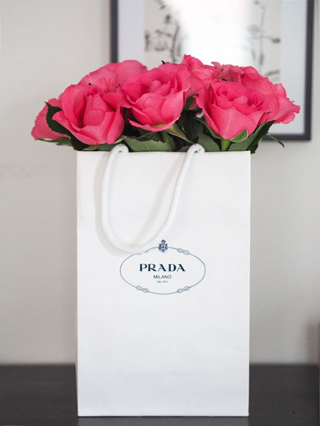 Fleurs de Paris - Vuoden kestävät ruusut - Hurmaavan valkeaa