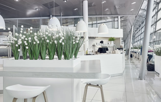 Finnair lounge tarjoaa rentoa matkustamista