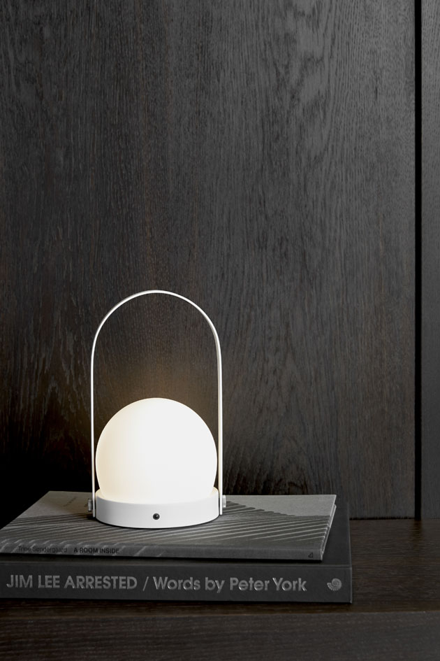 Johdoton LED-pöytävalaisin Bacco – Matteo Ugolinin design