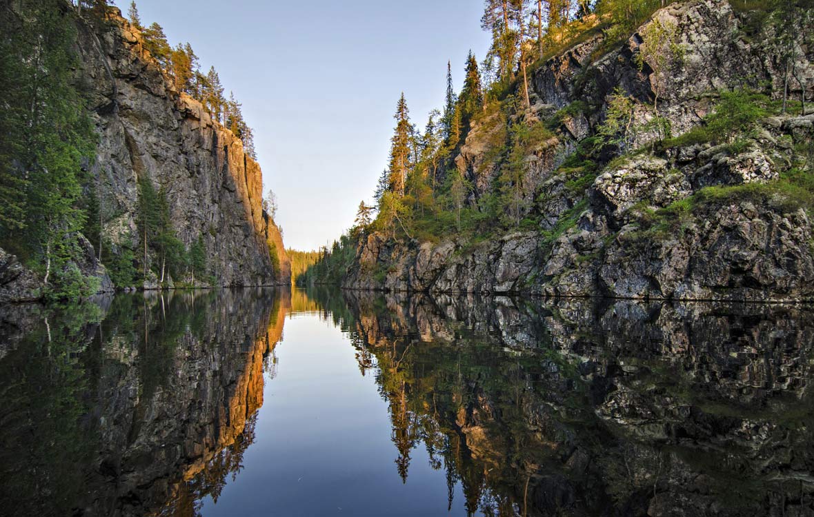 Julma Ölkky on upea kanjonijärvi Hossan kansallispuistossa.