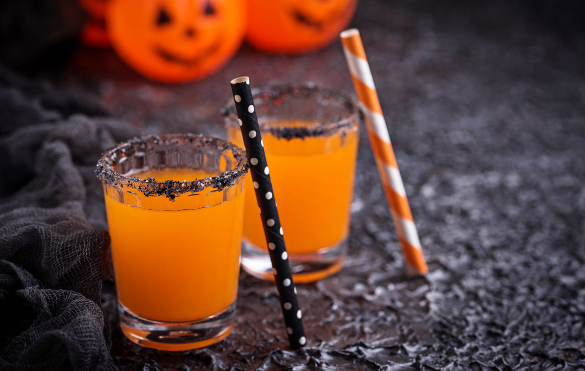 Halloween-drinkki on sopii teemaan, sillä se on oranssi.