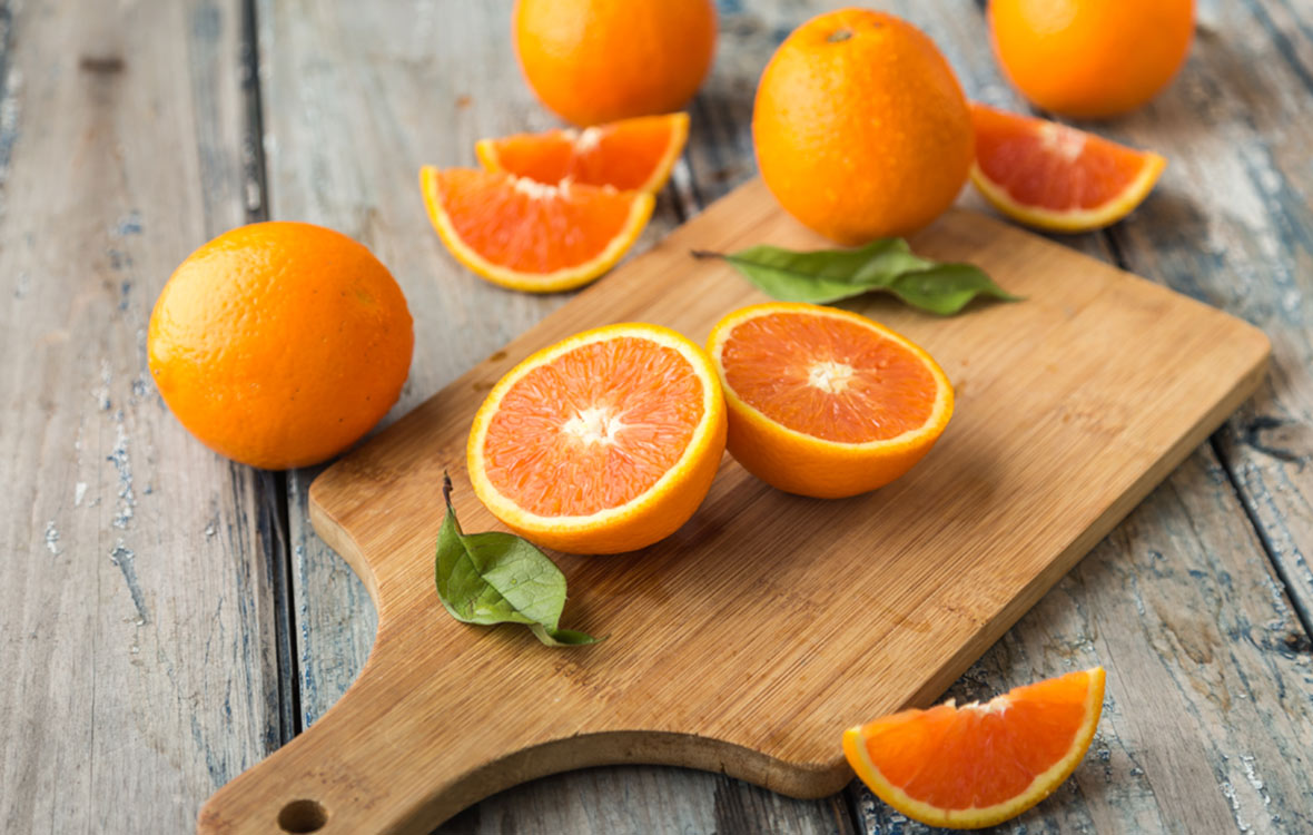 Pirteä appelsiini on suoranainen vitamiinipommi.