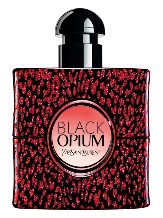 Hänelle, jolla on vahva maku ja suosikkituoksu jo valittuna, sen voi antaa nyt uuden näköisessä pakkauksessa. Yves Saint Laurent on pukenut tutun Black Opiumin villiin eläinkuvioon, EdP 50 ml 79 e.
