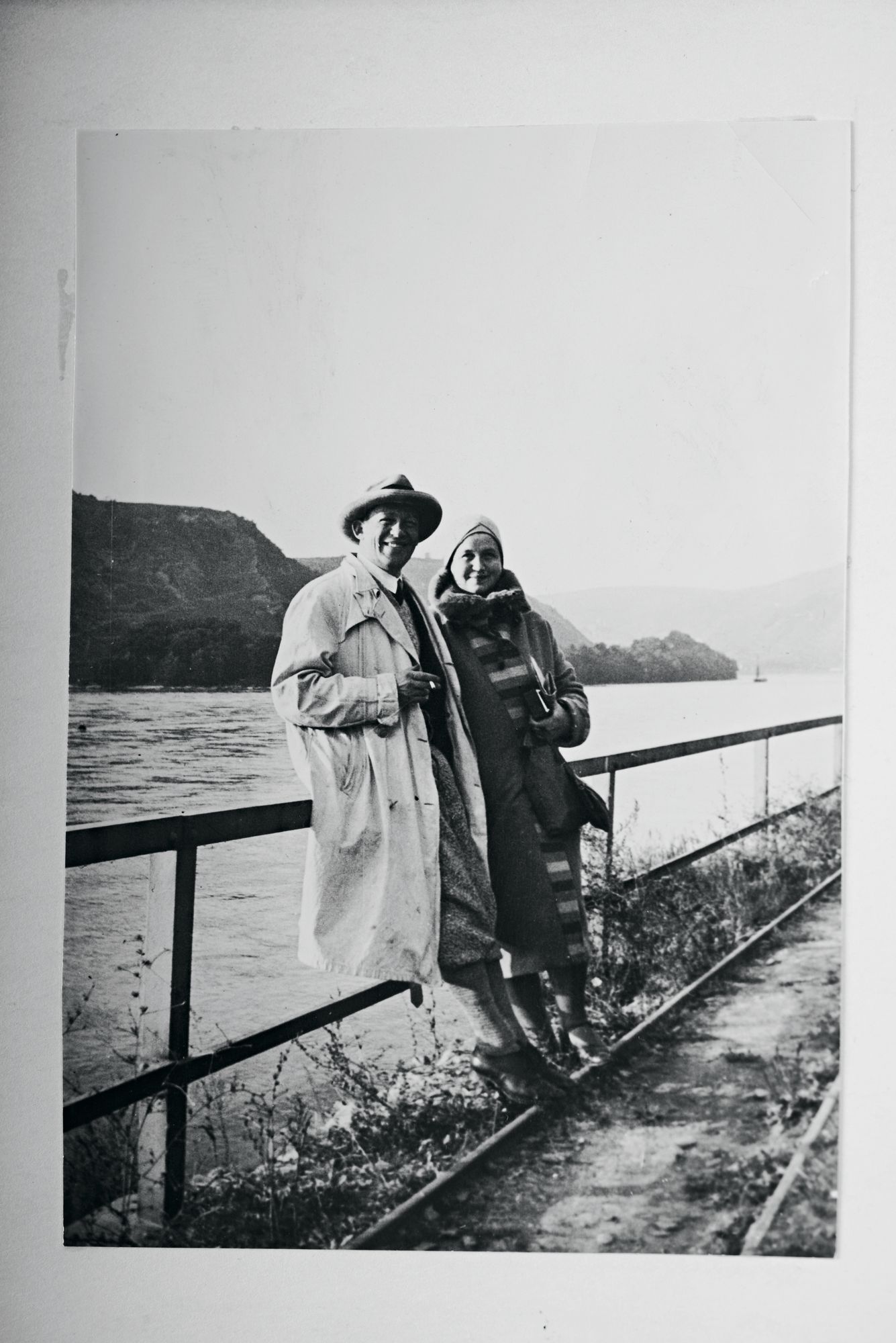 Aino ja Alvar Aalto seurasivat kansainvälisiä tuulia, tässä vuonna 1930 Pohjoismaisessa arkkitehtikokouksessa Norjassa.