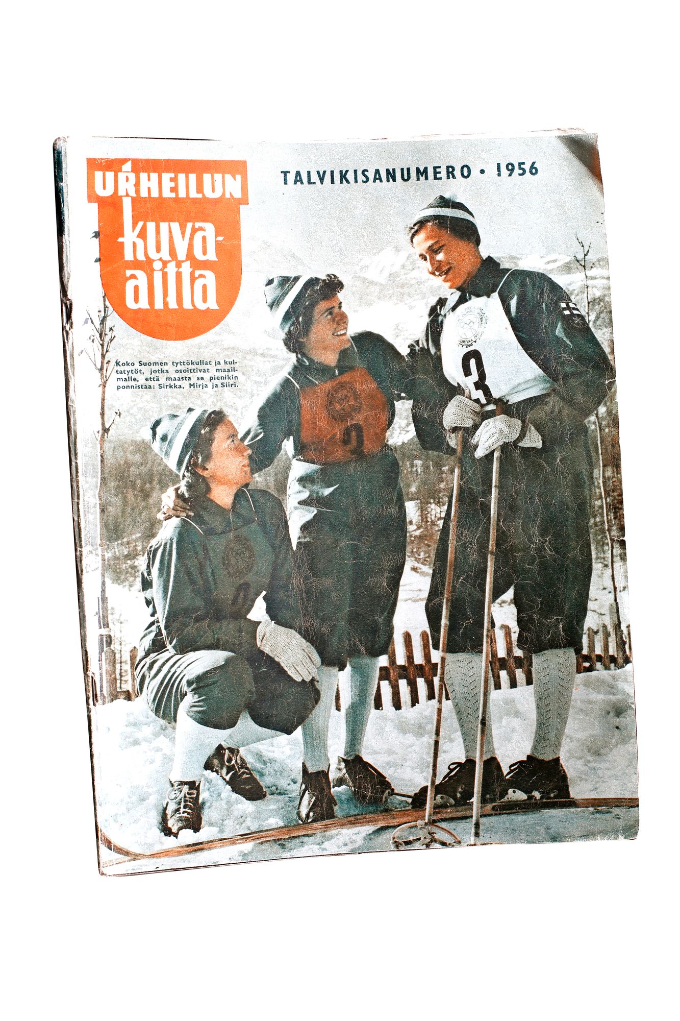 Urheilun kuva-aitta -lehti vuodelta 1956, Siiri Rantanen kuvassa oikealla.